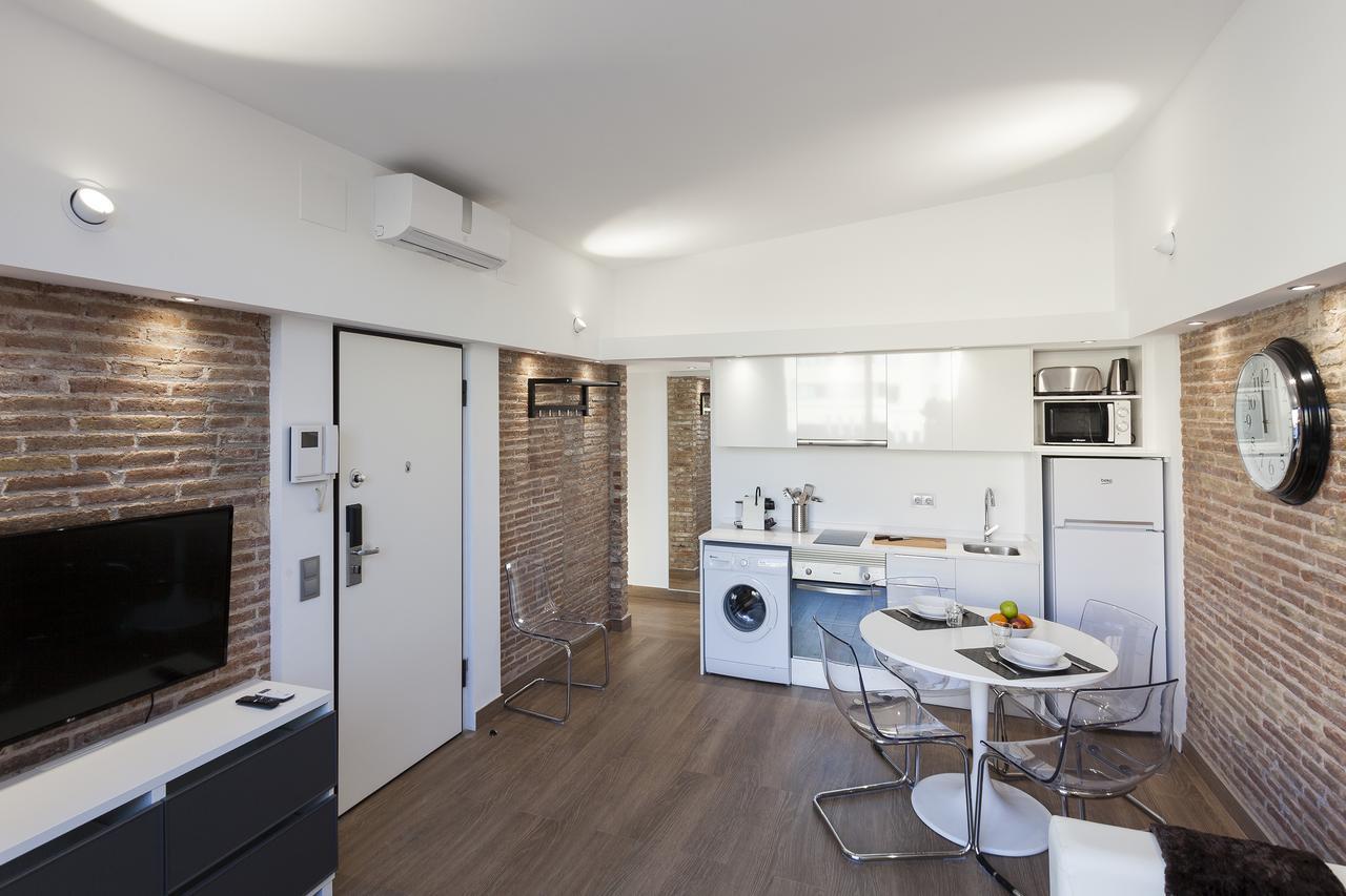 Ab Paral-Lel Spacious Apartments Barcelona Exterior photo